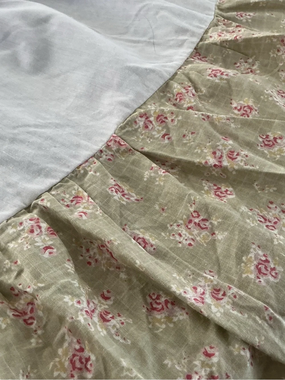 Vintage J.C. Penney Ruffled Bedskirt